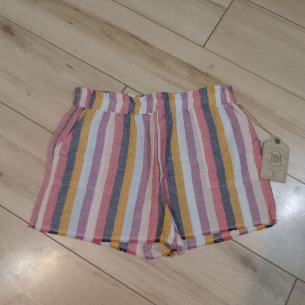 NWT True Craft  Linen Multicolored Shorts Size Medium
